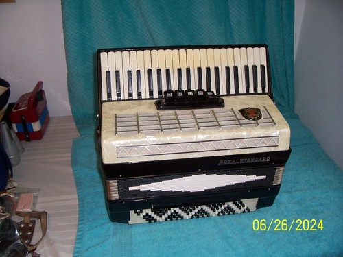 Fisarmonica royal standard 120 - fisarmonica,