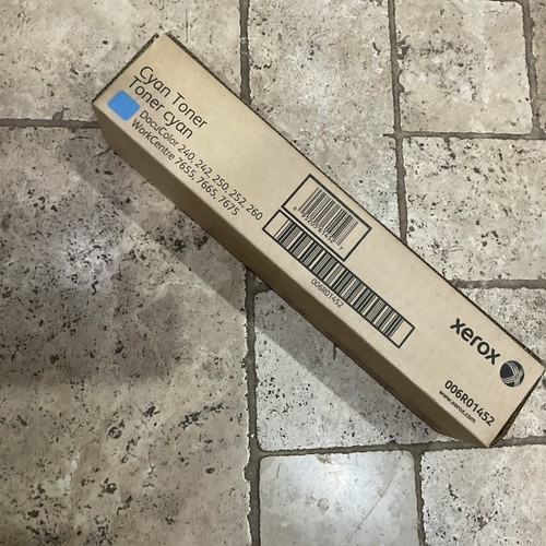 Xerox cyan toner 006r01451 - cyan,