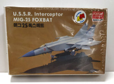 ACADEMY MINICRAFT  1:144  KIT
