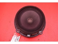 Hyundai i30 2016 subwoofer
