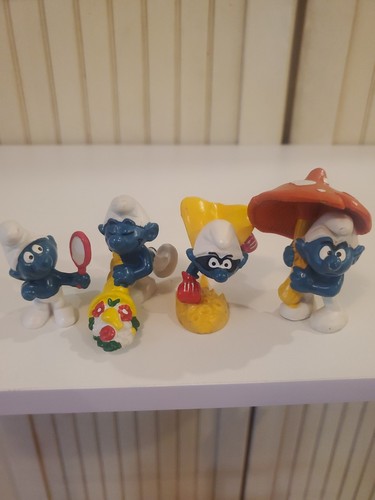 Lotto figurine puffi - di,