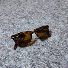 Ray-Ban RB4105 pieghevole