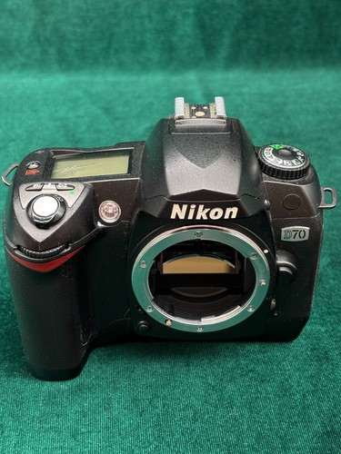 Solo corpo fotocamera - , nikon