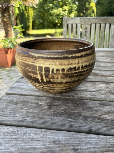 Claypits ewenny studio - ewenny,