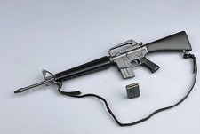 Modellino arma 1:6 WWII M16