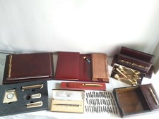 Lotto di vari articoli da scrivania vintage