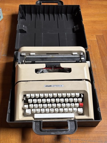 Macchina scrivere olivetti - scrivere, "olivetti