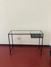 Scrivania di ferro e vetro_IKEA_Tavolo per PC