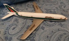 AIR PLAST MILANO AIRBUS A 300 ALITALIA scala 1/100 spare parts ricambi