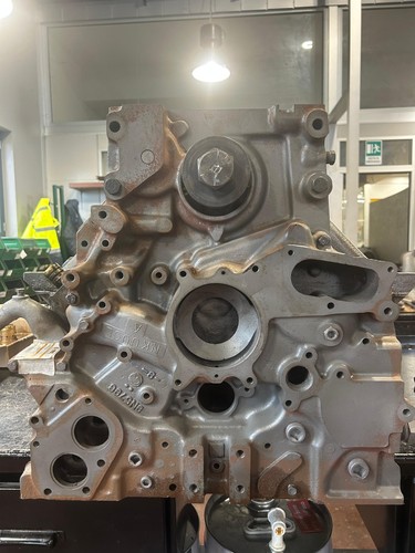Blocco motore 3208 - blocco,