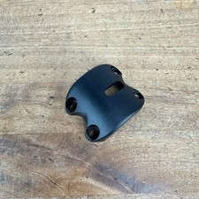 Piastra facciale stelo