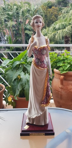 Statuetta figurine dama - figurine,