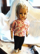 UNA  RARA  ANTICA  BAMBOLA