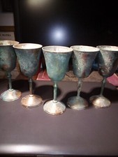 CINQUE ANTICHI CALICI IN