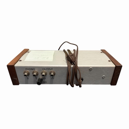 Amplificatore preamplificatore