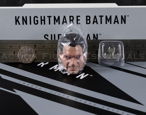 Hot toys superman - hot, visione
