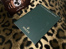 8. 2011 I IT ROLEX BOOKLET