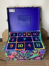 NEW - LUSH Beauty Calendario