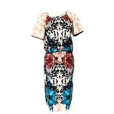 PINKO skirt set is a beautiful statement outfit