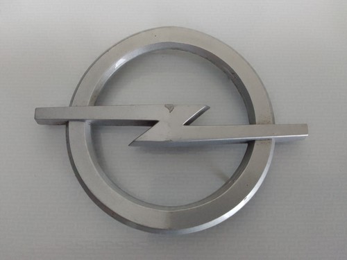 Opel corsa emblème avant - opel,