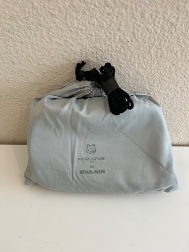 Eva air maison kitsune - eva,