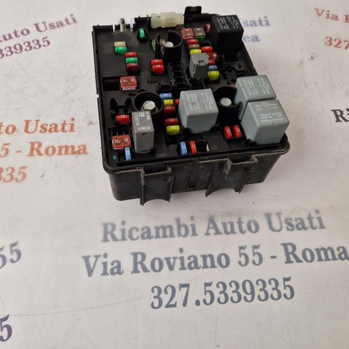 Scatola porta fusibili vano - fusibili,