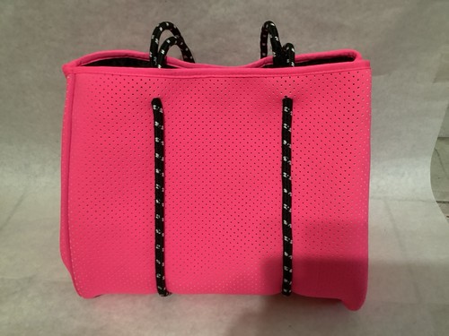 Borsa tote rosa fluo traforata