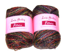 LOT of 2 balls Louisa Harding