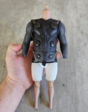 Hot Toys Avengers Endgame Thor