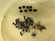 Set viti e coperchi in gomma