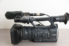 Sony Handycam HDR-AX2000