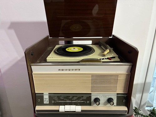 Radio vintage philips con - vintage,