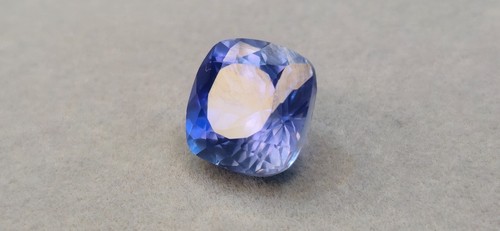 Cuscino tanzanite brillante - tanzanite,