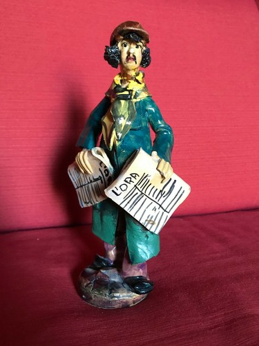 Statua ceramica strillone - strillone,