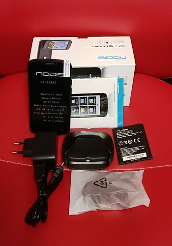 Cellulare smartphone nodis - cellulare,