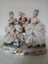 Gruppo Figurine Rococò - Stile Capodimonte Ceramica Italia XX Secolo