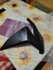 Plastica Laterale Serbatoio Moto Africa Twin 1100 2022 piccoli graffi 