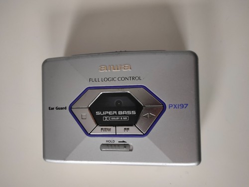 Walkman aiwa super bass - -,