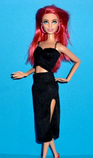 %*Barbie con