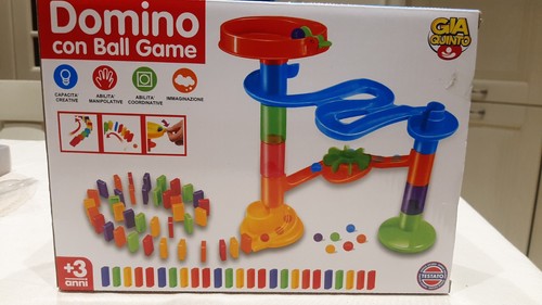 Domino con ball - domino,