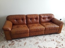 Coppia di divani in pelle, anni 60/70, disegnati da Carlo de Carli per Sormani 