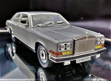 MODELLO AUTO '70 VINTAGE BURAGO ROLLS ROYCE CAMARGUE 1/22 3001 GRIGIO XX