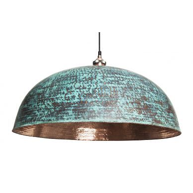 Una lampada rame dal - una,