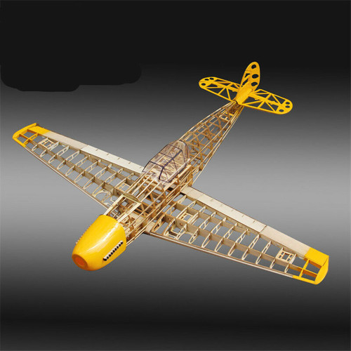 Aereo radiocomandato taglio