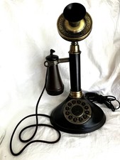 Antico telefono a candela