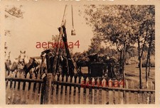 Soldati tedeschi con cavalli