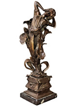 Antica statua in bronzo