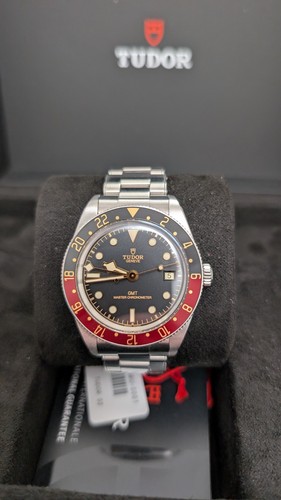 Tudor black bay gmt - bay, 41mm