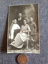 Foto Primi 900 Quadretto Familiare Bellissimo Genitori E  Figli Studio Torino