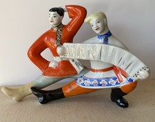 Statuina ceramica porcellana
